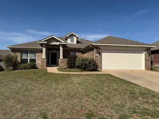 Sold home at 2017 SE 6th Street