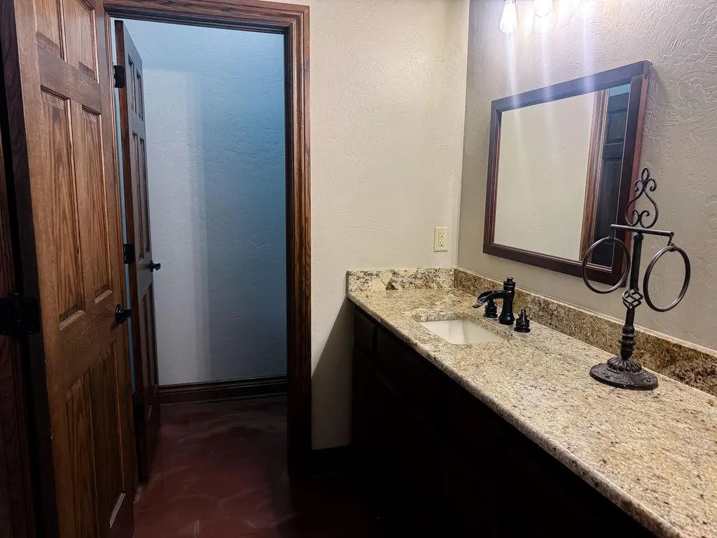 Photo 3 — 11905 N 1790 Road, Erick, OK 73645