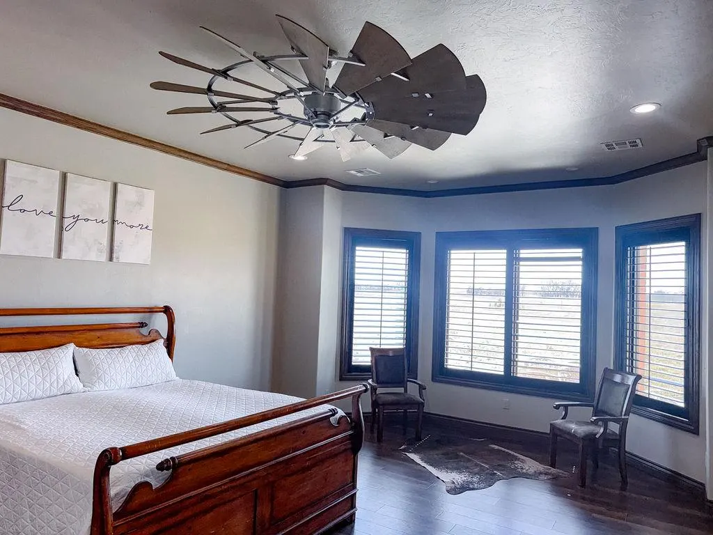 Photo 42 — 11905 N 1790 Road, Erick, OK 73645
