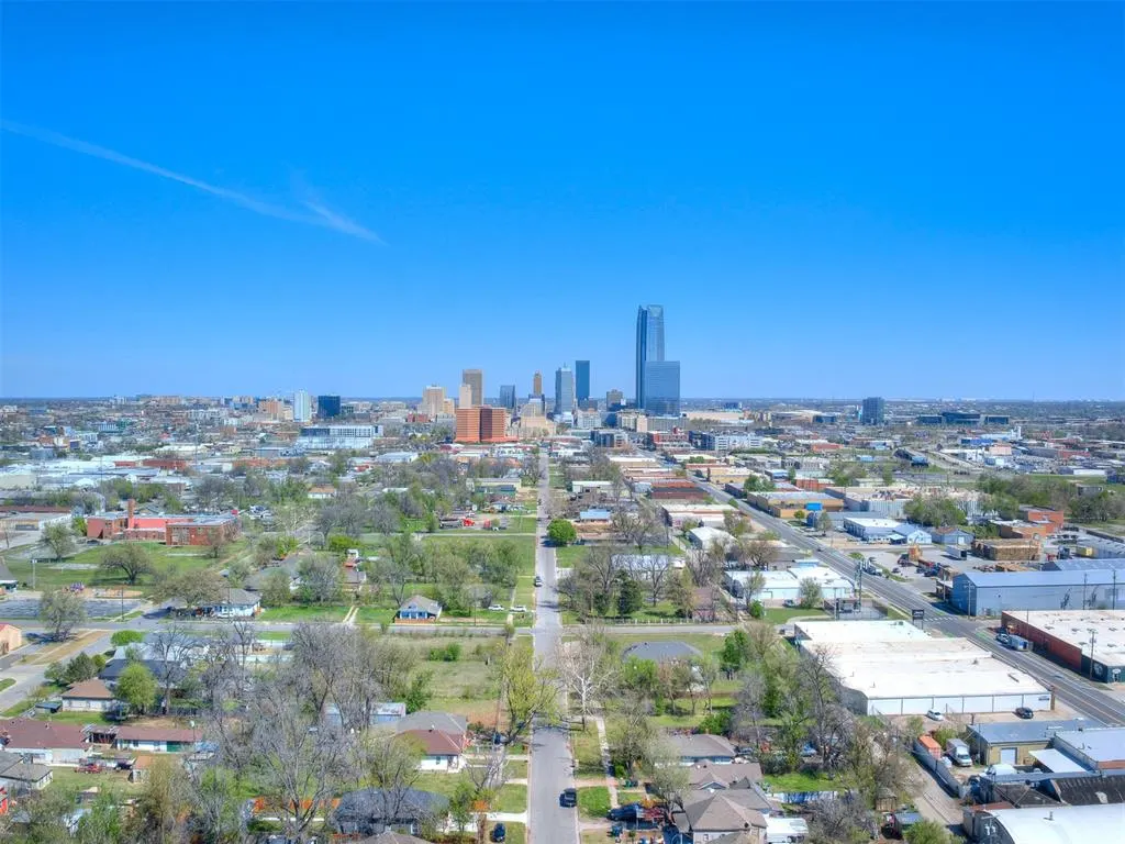 Photo 20 — 1615 NW 1st Street A & B, Oklahoma City, OK 73106