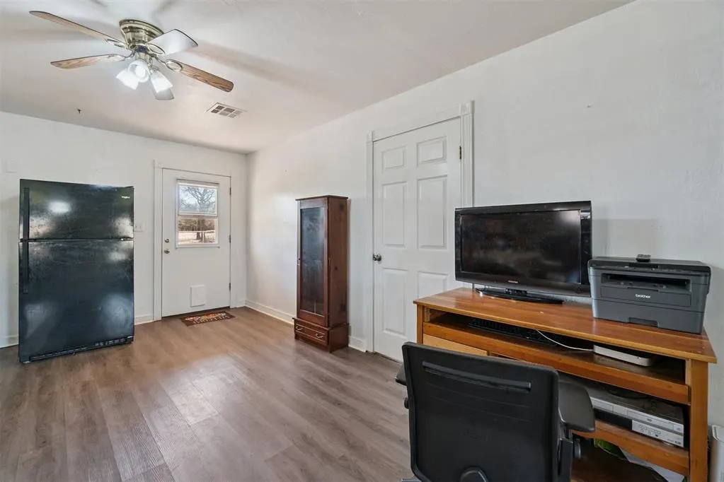 Photo 14 — 26556 Elm Road, Blanchard, OK 73010