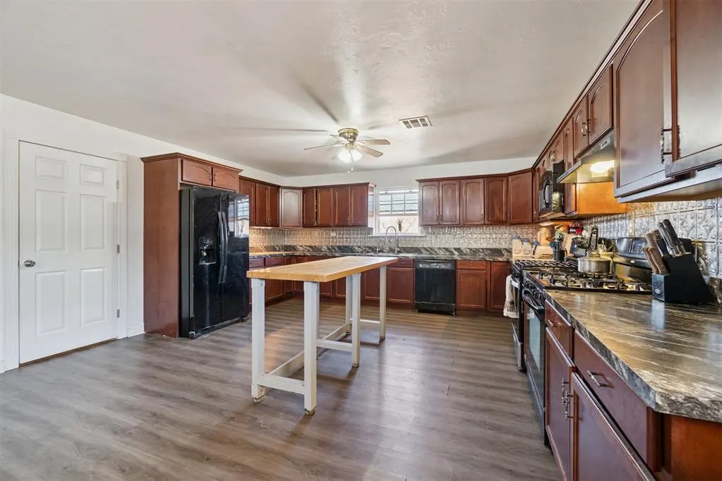 Photo 18 — 26556 Elm Road, Blanchard, OK 73010