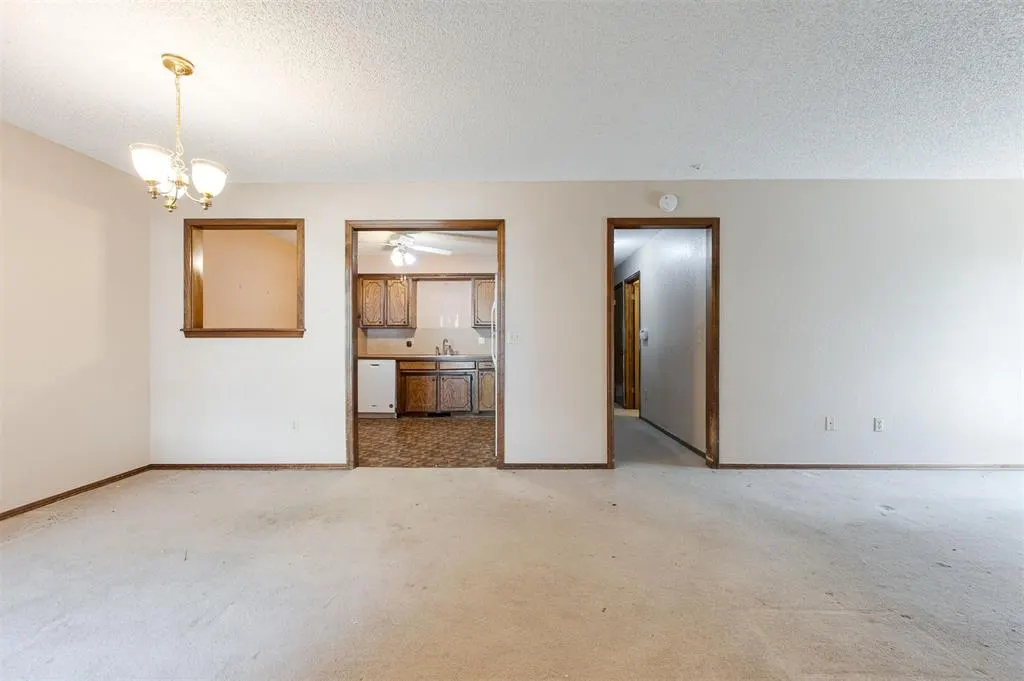 Photo 13 — 7908 Harvest Moon Road, Oklahoma City, OK 73132