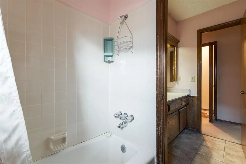 Photo 35 — 7908 Harvest Moon Road, Oklahoma City, OK 73132