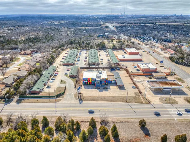 Photo 2 — 2028 E Memorial Road, Edmond, OK 73013