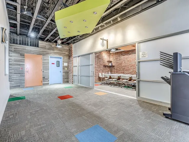 Photo 5 — 2028 E Memorial Road, Edmond, OK 73013