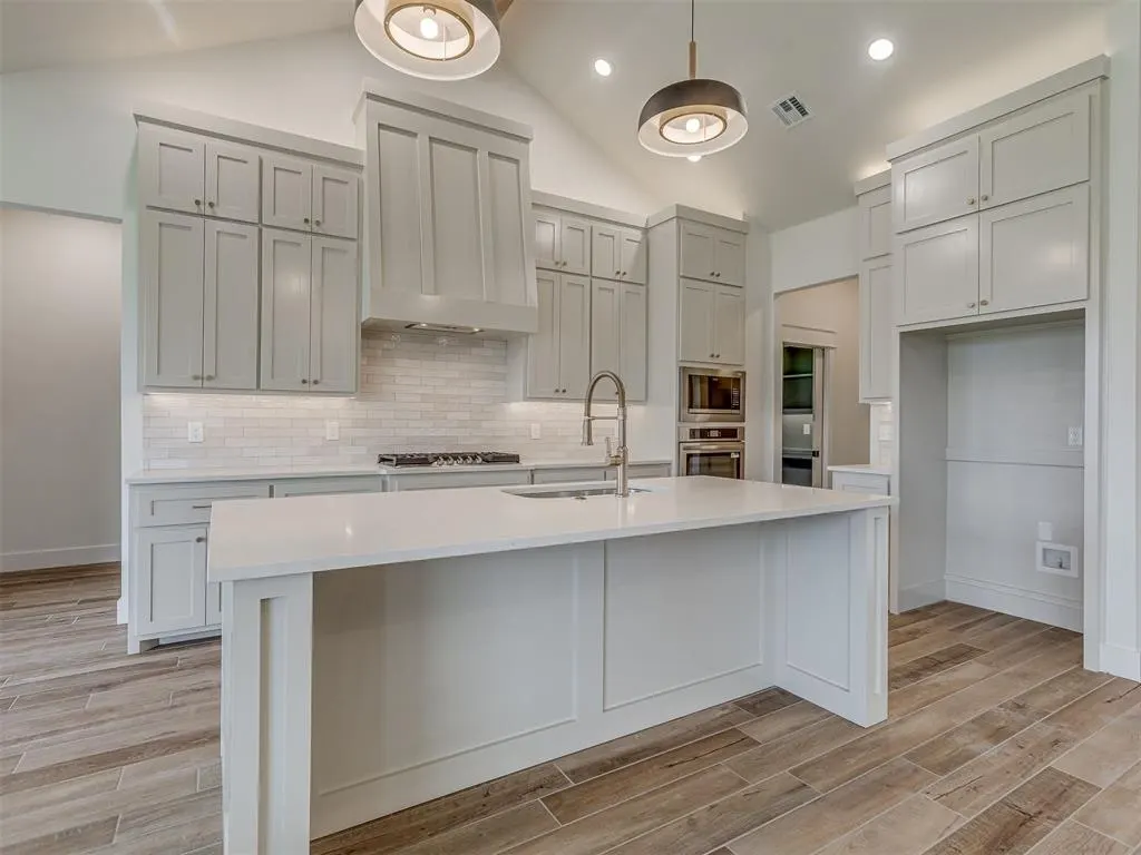 Photo 12 — 3912 Skyler Way, Norman, OK 73072