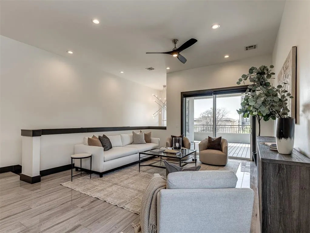 Photo 9 — 911 NW 13 Street A, Oklahoma City, OK 73106