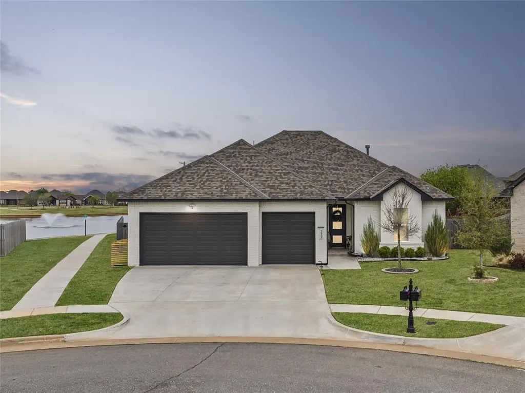 Front exterior — 5957 NW 159th Street, Edmond, OK 73013