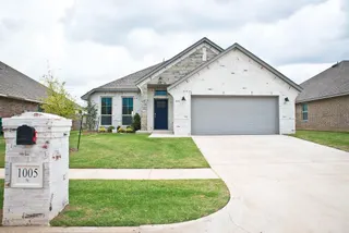 Sold home at 1005 SW 140th Street