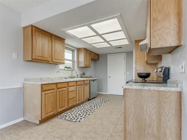 Photo 7 — 15013 Rick Road, Oklahoma City, OK 73170