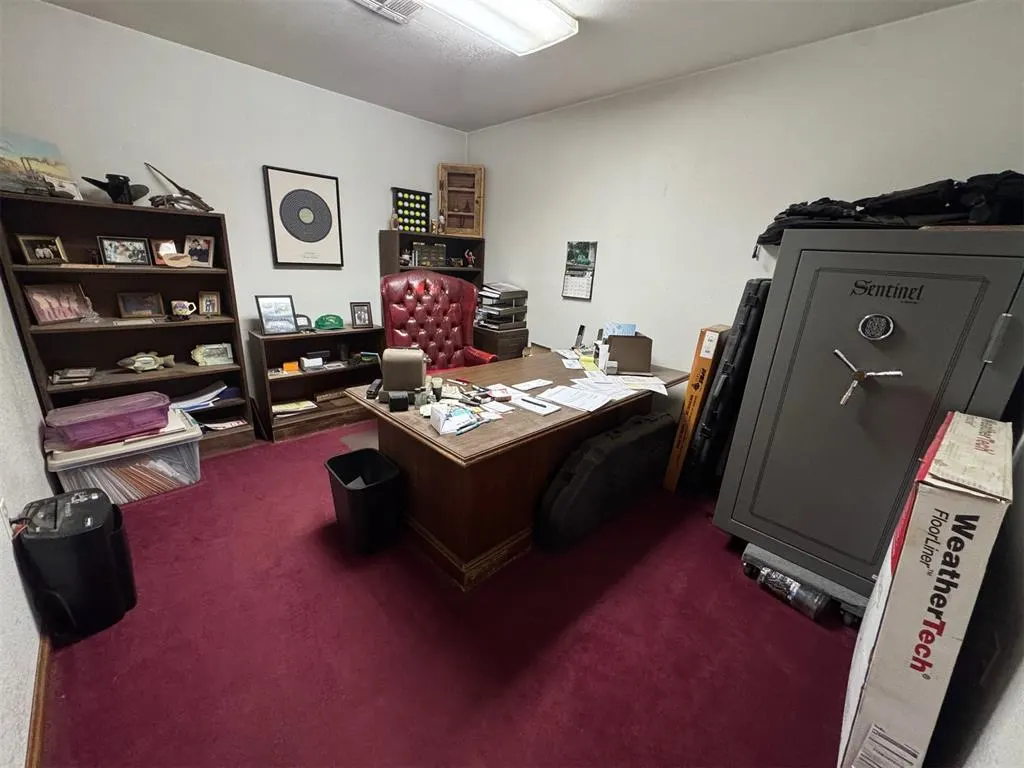 Photo 6 — 2028 E Macarthur Street, Shawnee, OK 74804