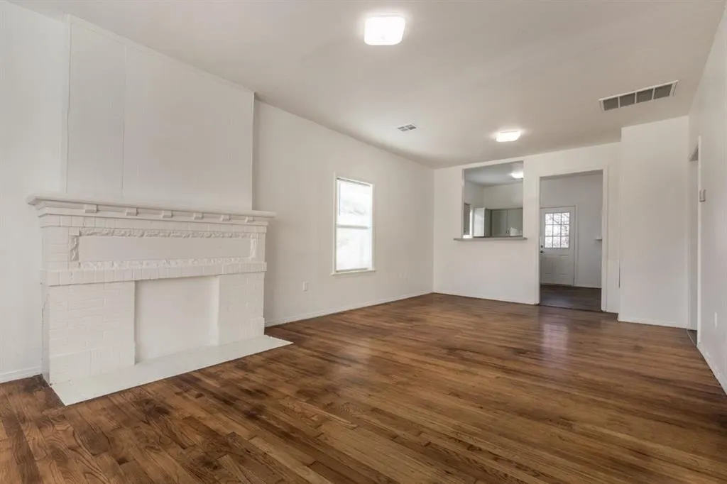 Photo 4 — 1235 NW 45th Street, Oklahoma City, OK 73118