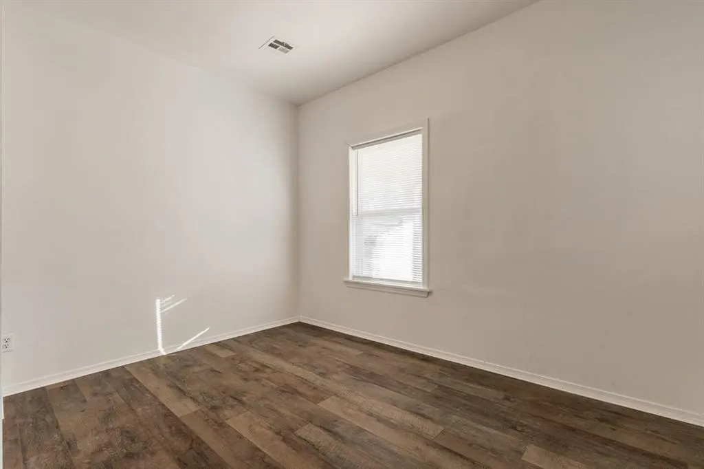 Photo 9 — 1235 NW 45th Street, Oklahoma City, OK 73118