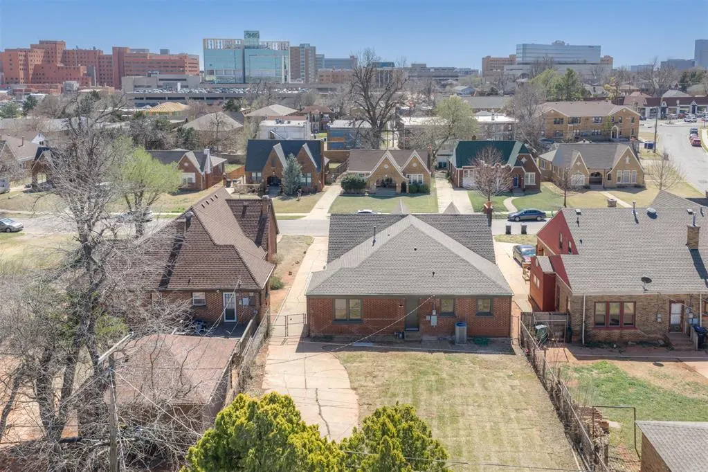 Photo 39 — 809 NE 17th Street, Oklahoma City, OK 73105