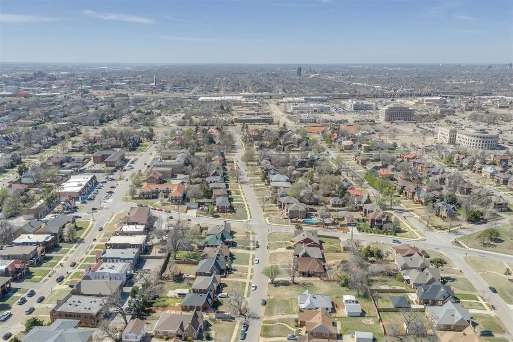 Photo 44 — 809 NE 17th Street, Oklahoma City, OK 73105