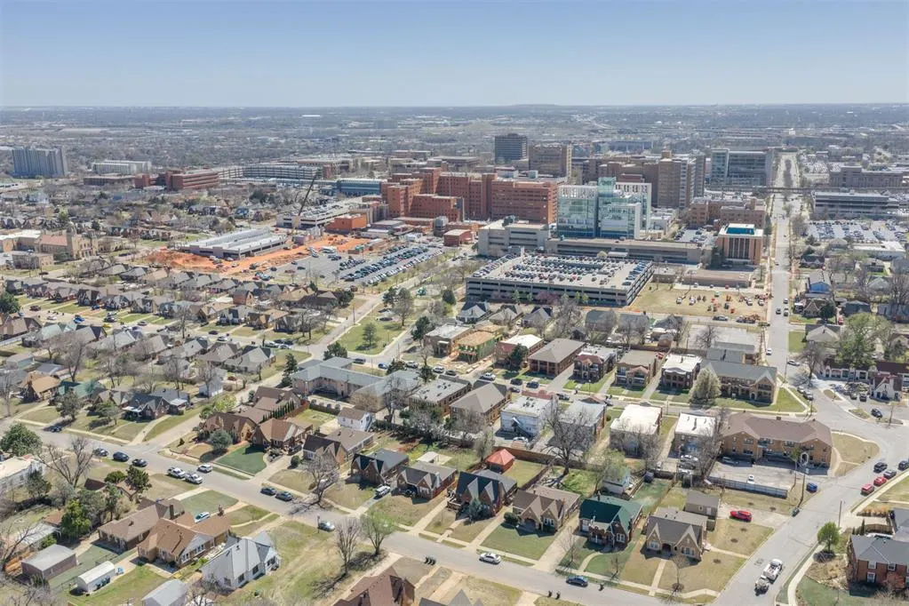 Photo 46 — 809 NE 17th Street, Oklahoma City, OK 73105