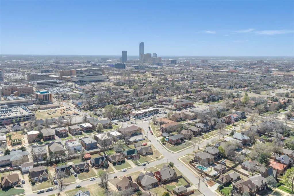 Photo 47 — 809 NE 17th Street, Oklahoma City, OK 73105