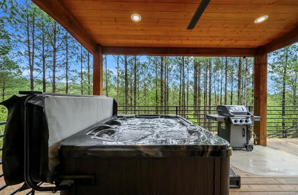 Photo 35 — 784 N LUKFATA FORK Trail, Broken Bow, OK 74728