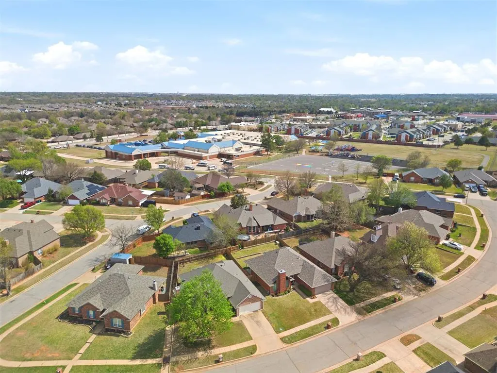Photo 42 — 1240 NW 183rd Street, Edmond, OK 73012