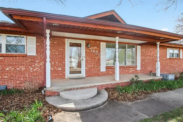 Photo 3 — 1501 S Avery Avenue, Oklahoma City, OK 73130