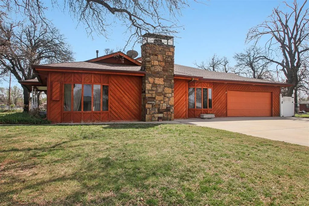 Front exterior — 1501 S Avery Avenue, Oklahoma City, OK 73130