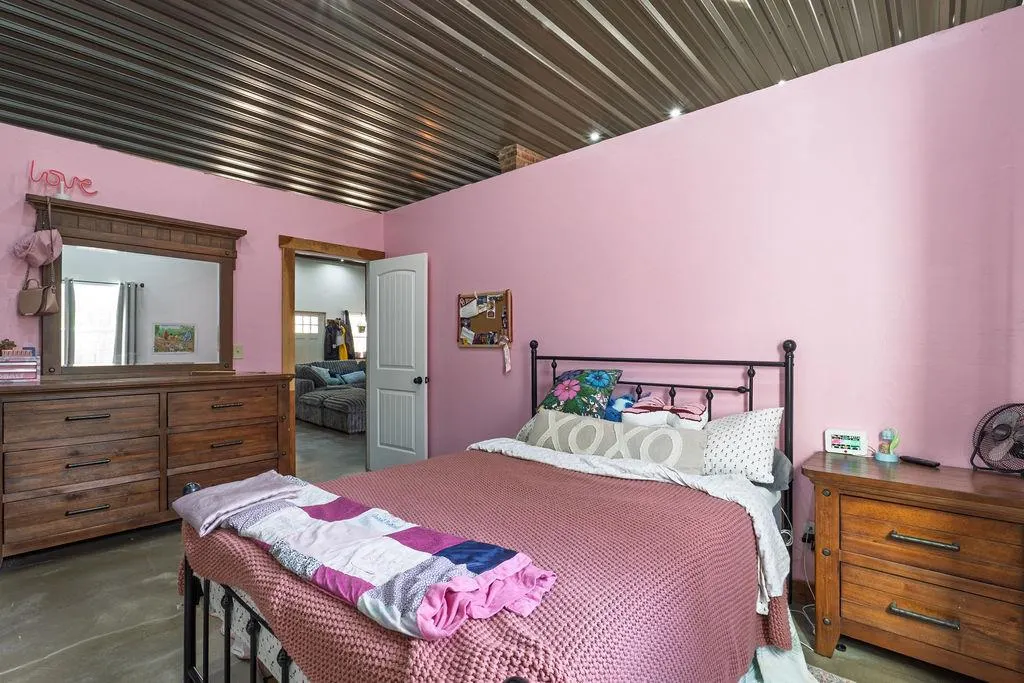 Photo 8 — 29555 Slaughterville Road, Wanette, OK 74878