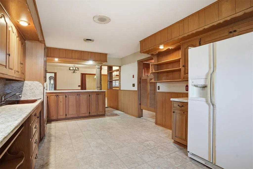 Photo 18 — 1414 N Glenn English Street, Cordell, OK 73632
