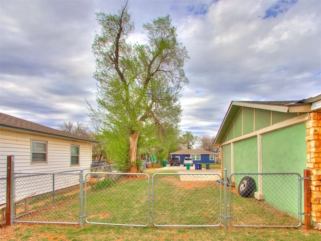 Photo 10 — 444 SE 46th Street, Oklahoma City, OK 73129