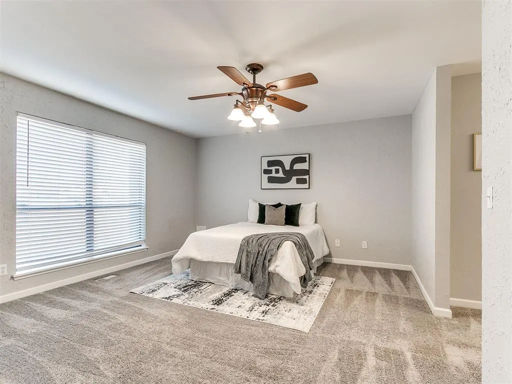 Photo 15 — 12424 Clarence Court, Oklahoma City, OK 73142