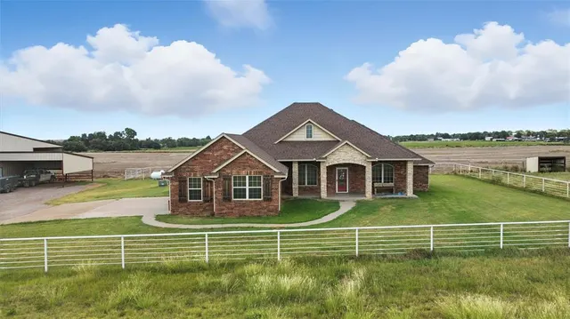 Photo 6 — 21321 E 1290 Road, Sentinel, OK 73664