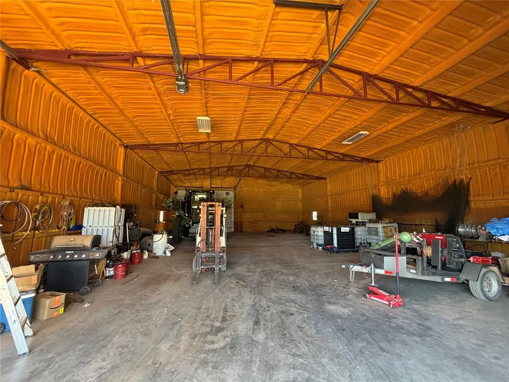Photo 14 — 21321 E 1290 Road, Sentinel, OK 73664