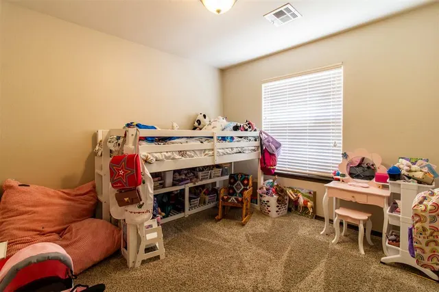 Photo 5 — 2305 Makaila Way, Yukon, OK 73099