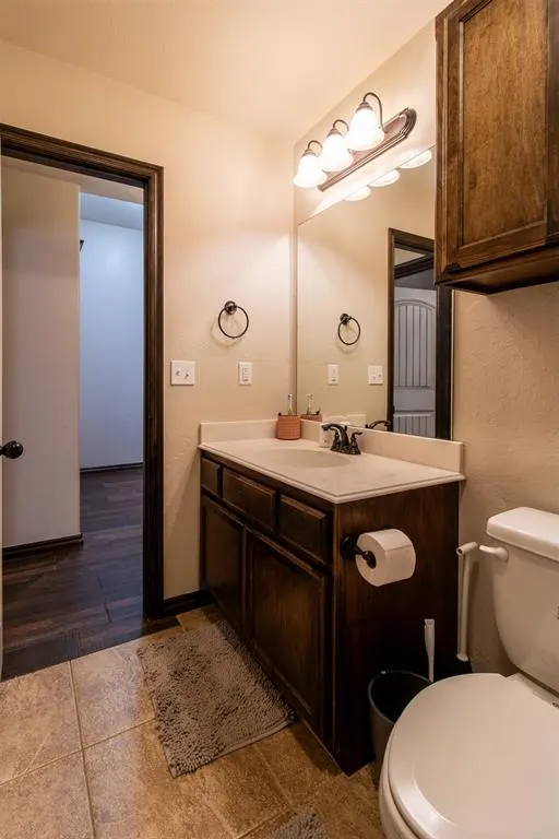 Photo 18 — 2305 Makaila Way, Yukon, OK 73099