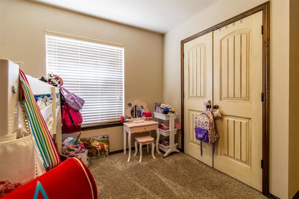 Photo 19 — 2305 Makaila Way, Yukon, OK 73099