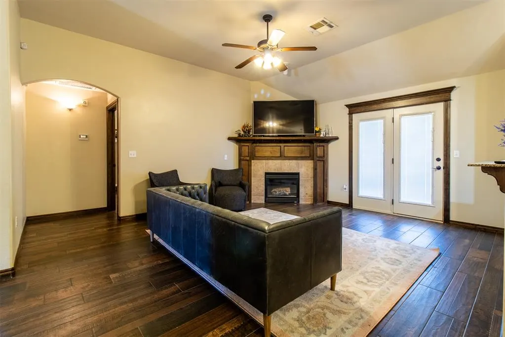 Photo 22 — 2305 Makaila Way, Yukon, OK 73099