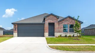 Sold home at 1553 NW 7th Street