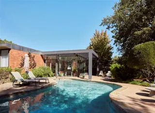 Sold home at 7106 Brentwood Road