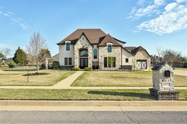 Front exterior — 8933 SW 111th Street, Oklahoma City, OK 73173