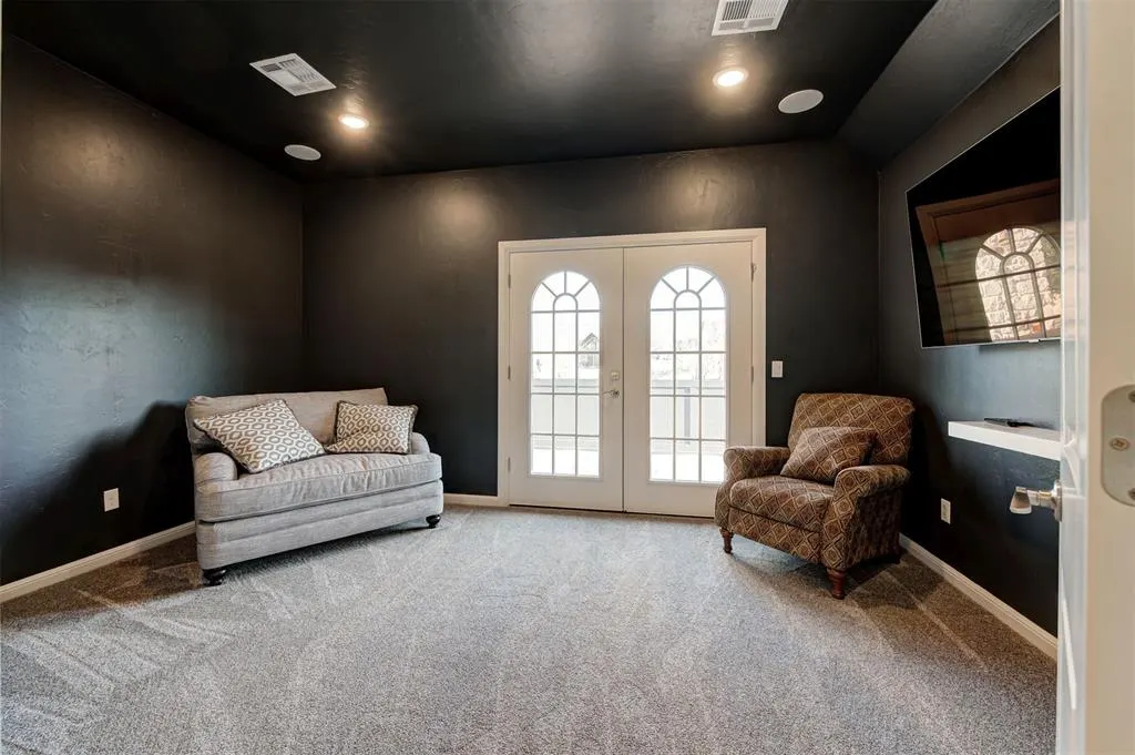 Photo 31 — 8933 SW 111th Street, Oklahoma City, OK 73173