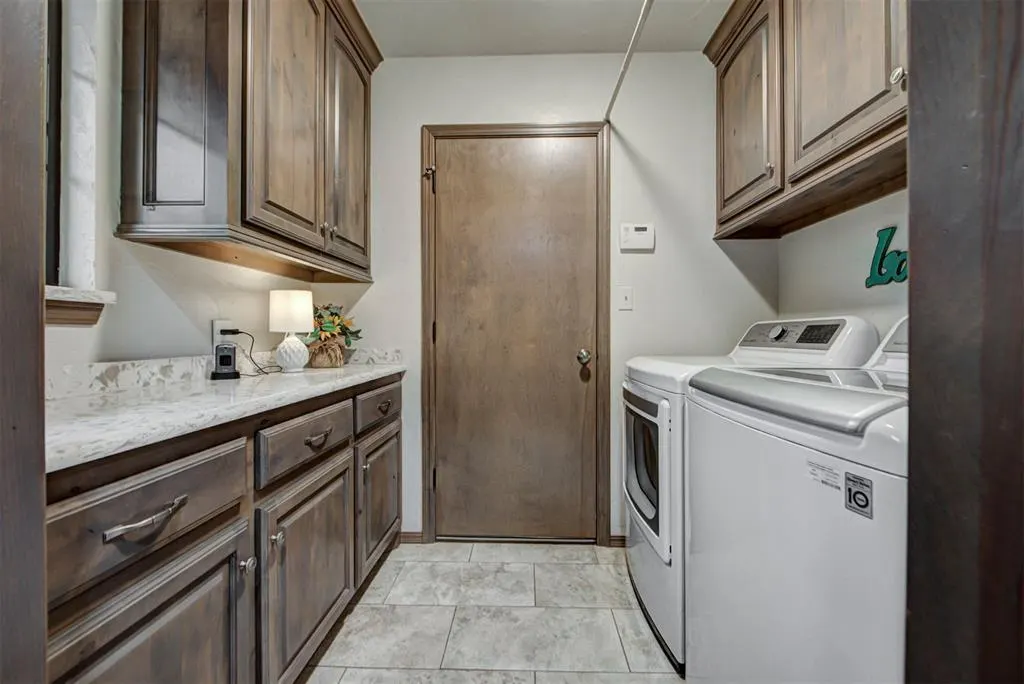 Photo 21 — 115 Briarwood Street, Moore, OK 73160