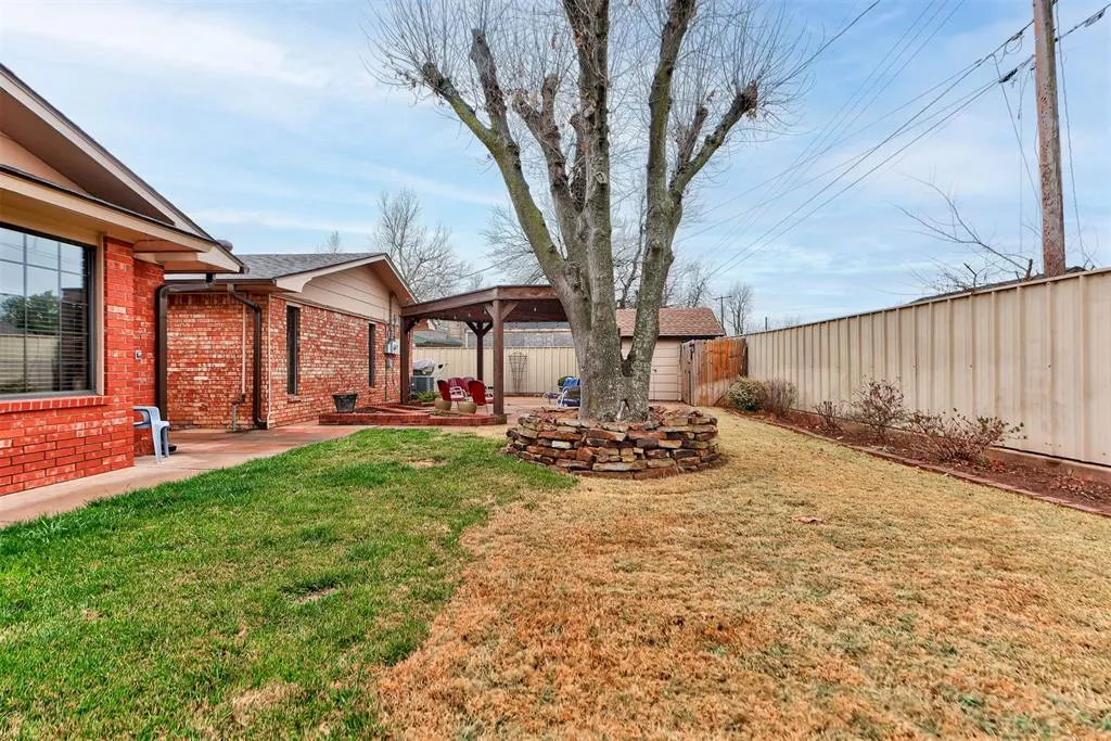 Photo 47 — 115 Briarwood Street, Moore, OK 73160