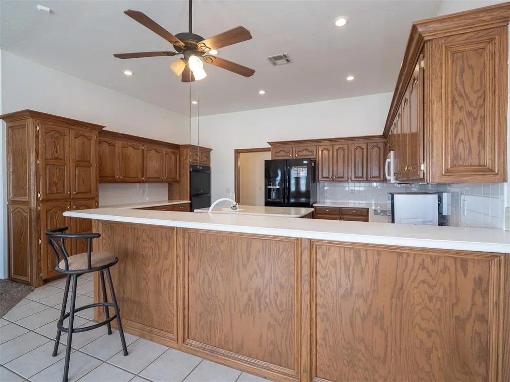 Photo 11 — 104628 S 3470 RD, Meeker, OK 74855