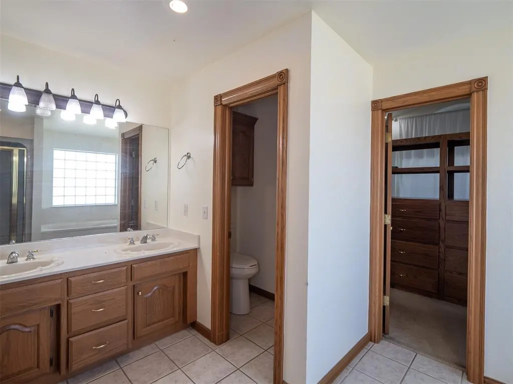 Photo 20 — 104628 S 3470 RD, Meeker, OK 74855