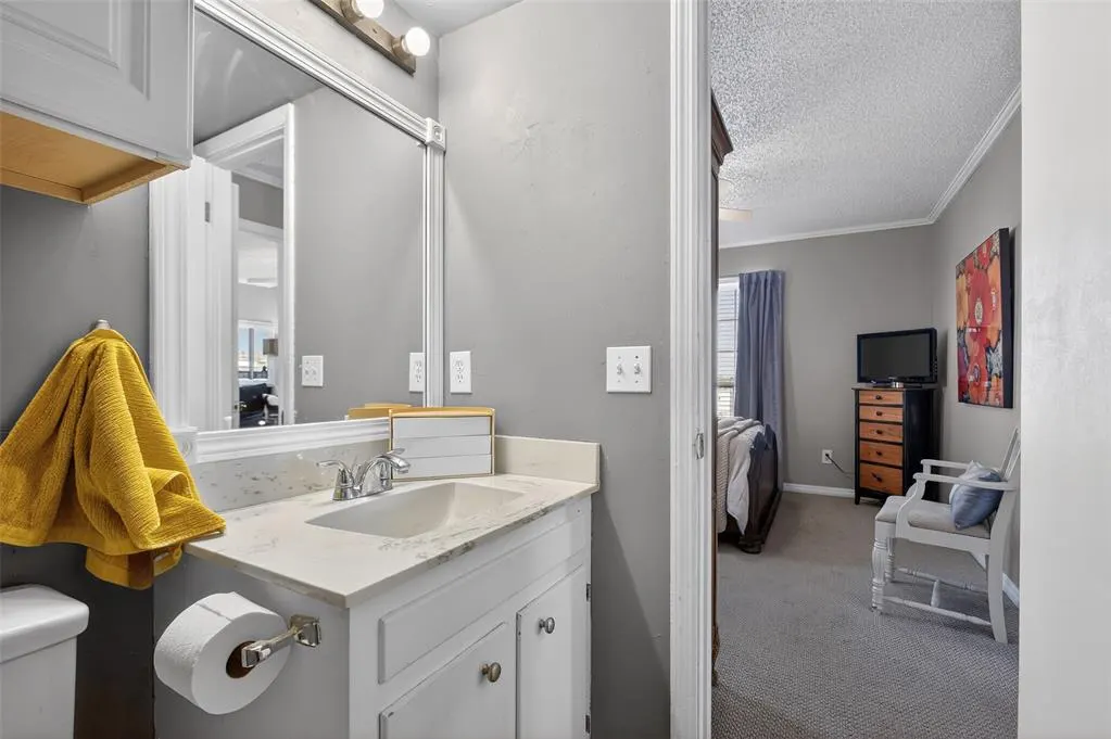 Photo 11 — 6100 N Brookline Avenue 12, Oklahoma City, OK 73112