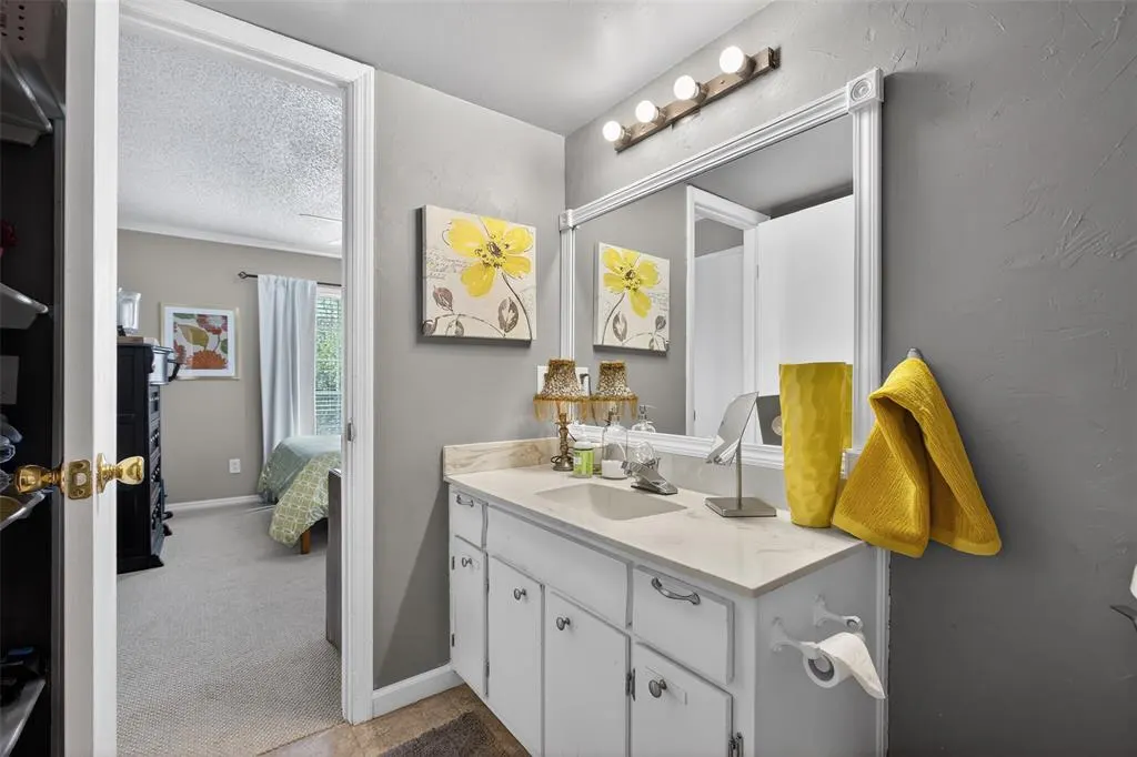Photo 18 — 6100 N Brookline Avenue 12, Oklahoma City, OK 73112