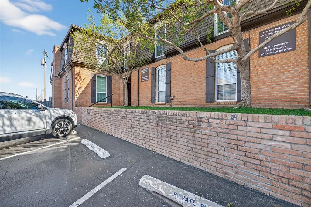 Photo 37 — 6100 N Brookline Avenue 12, Oklahoma City, OK 73112