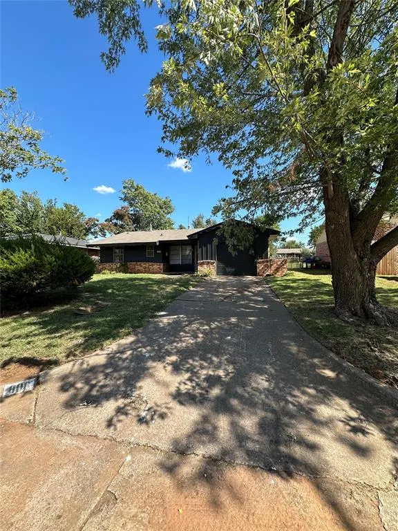 Front exterior — 808 Hedge Drive, Midwest City, OK 73110