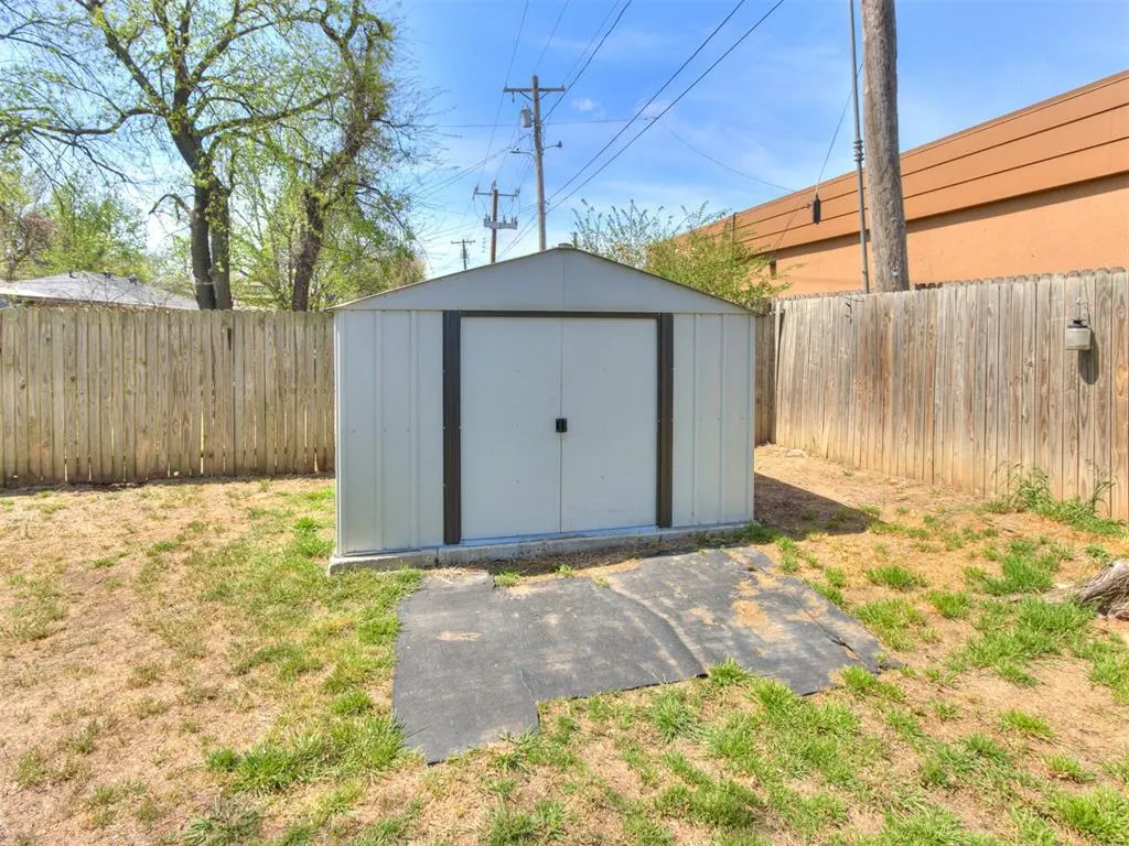 Photo 11 — 903 Garver Street, Norman, OK 73069