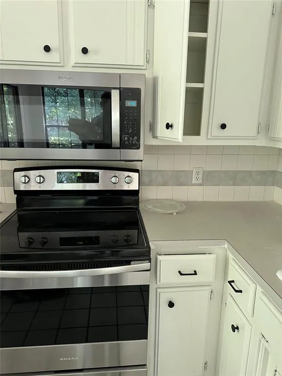 Photo 5 — 703 Small Oaks, Midwest City, OK 73110